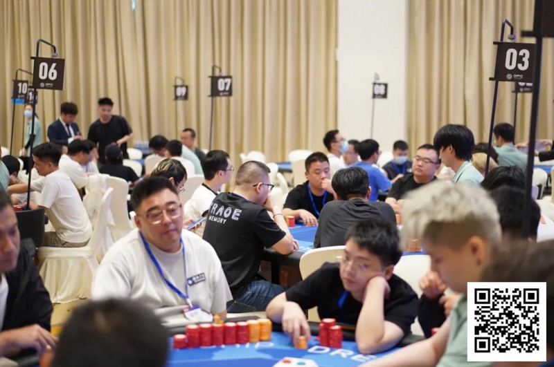 【牌手扑克】DPC圆梦杯｜危邵坚领衔16人晋级主赛决赛，唯一女选手章艺以120w记分牌成功晋级