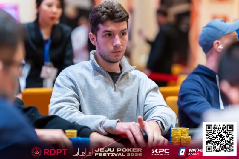 【牌手扑克】济州扑克嘉年华|赛程燃至收官!红龙杯主赛36人争斗剩余九强争霸!明日FT中外冠军争夺战悬念拉满!唯一美女选手杨洋成焦点!