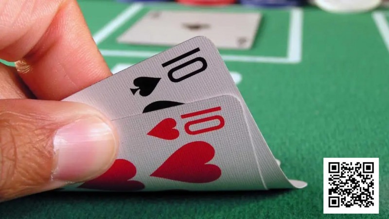 【牌手扑克】拿着10-10面对三位松凶对手，你会在翻前全下吗？