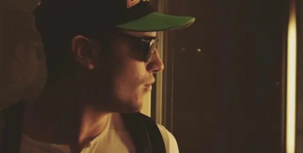 【牌手扑克】“理论限制直觉”:职业玩家Nicolò Serlenga拆解转牌尺度的艺术,对手KK苦思15秒弃牌