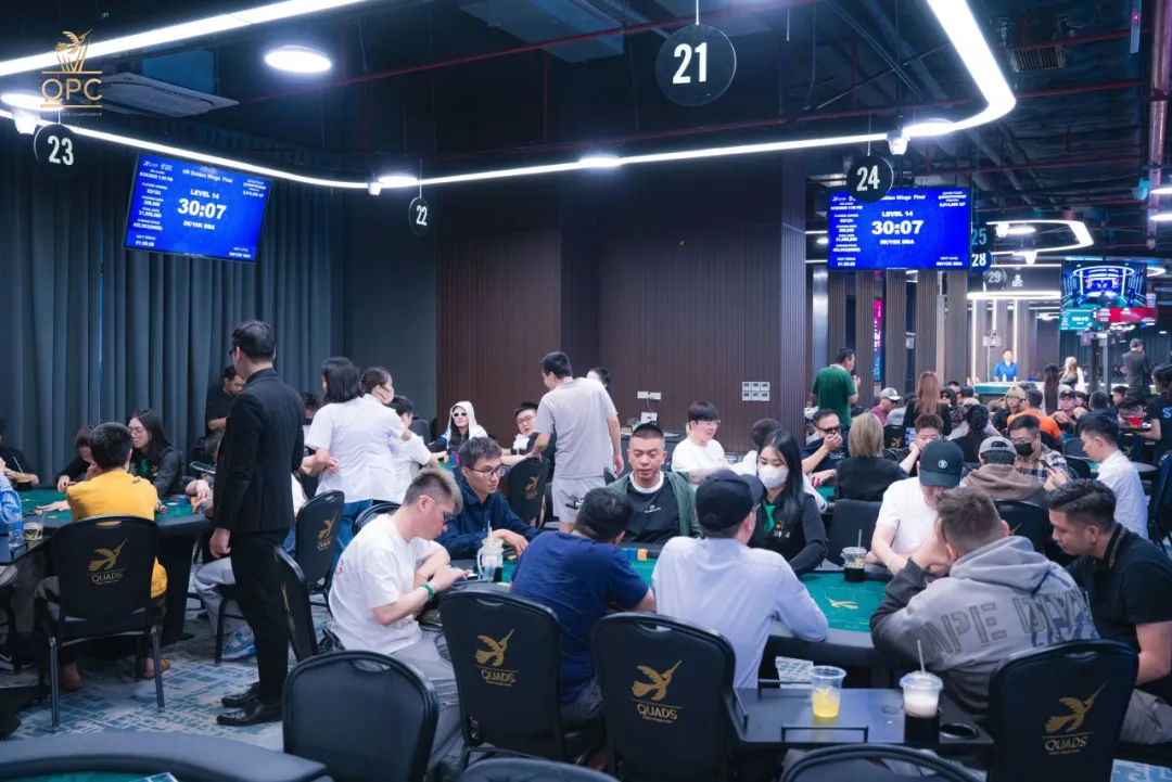 【牌手扑克】越南河内QPC Day9｜陈明聪获主赛亚军，冯苗止步第八名；迷你主赛1047人次参赛如火如荼；冯海棣获豪客金翼赛冠军！