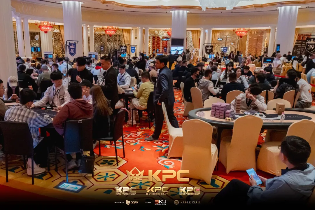 【牌手扑克】2026KPC济州站｜群雄争锋！主赛事B/C组合共407人次参赛52人晋级，张达森/赵洪军分别登顶小组CL，多场混合游戏持续开启助你摘冠！