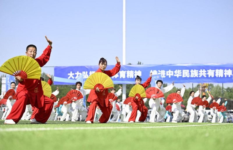 【牌手扑克】体育强国的多维进击:从竞技突破到科技赋能与全民健康