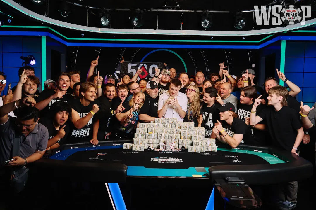 【牌手扑克】WSOP主赛事单挑J3o抓诈同花，英雄式跟注还是世纪自杀？