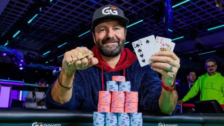【牌手扑克】丹牛赢得2026 WSOP第8条金手链：51岁，他还在赢